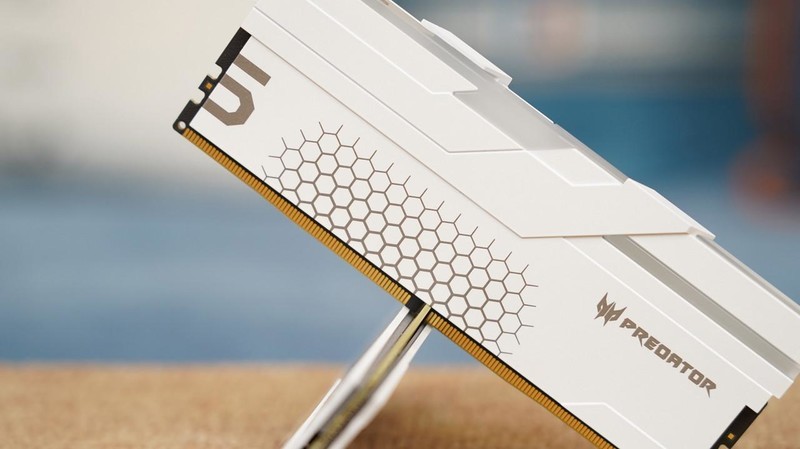 性能容量颜值我全都要，宏碁掠夺者 冰刃DDR5 6800 24G×2内存体验分享