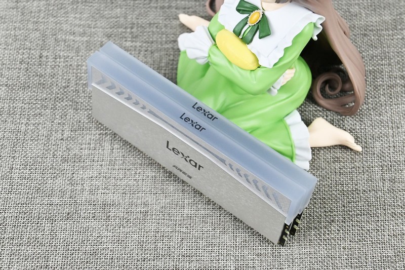 雷克沙Ares战神之翼DDR5 6000 32G内存套装评测：AMD平台低延迟伴侣