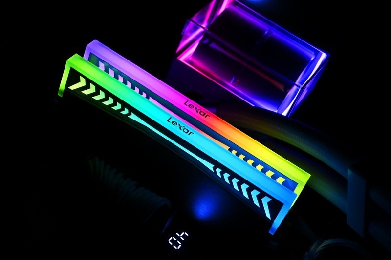 雷克沙Ares战神之翼DDR5 6000 32G内存套装评测：AMD平台低延迟伴侣