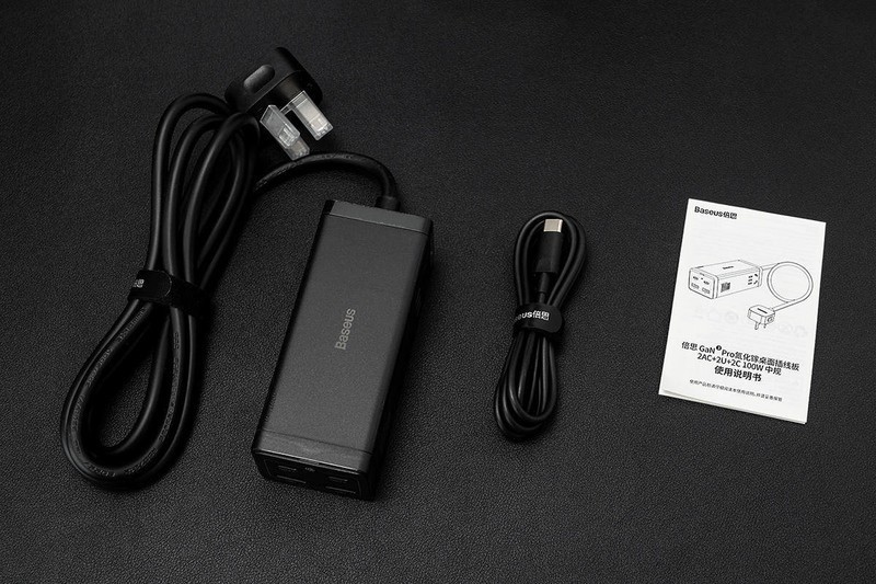 告别乱糟糟的桌面，倍思100W氮化镓桌面插排，解决多设备充电痛点