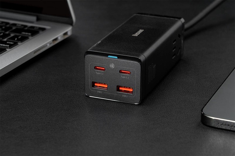 告别乱糟糟的桌面，倍思100W氮化镓桌面插排，解决多设备充电痛点