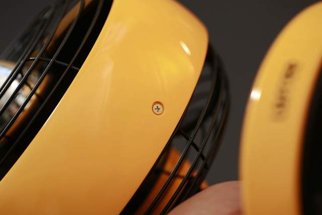 让你的桌面亮起来，夏日有范搭配，Lofree洛斐S桌面风扇+蕉点配色