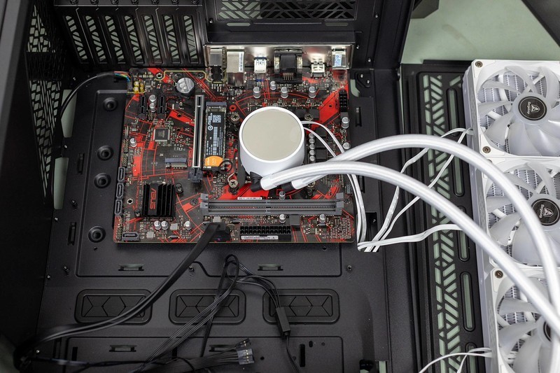 酷冷至尊TD500 Mesh V2机箱评测，机身全新升级，让装机更方便