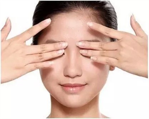 【提醒】惊呆了！原来视力疲劳危害这么大！看完我默默放下手机...