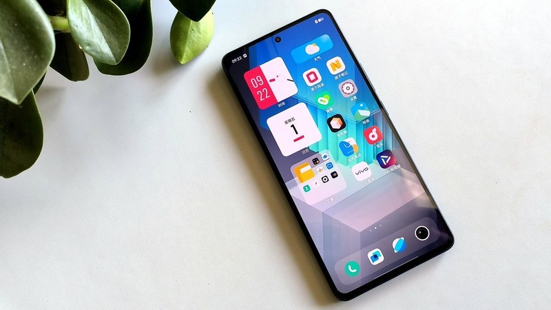 入手iQOO Neo7，不愧为“水桶机皇”！一周体验 新鲜+惊喜