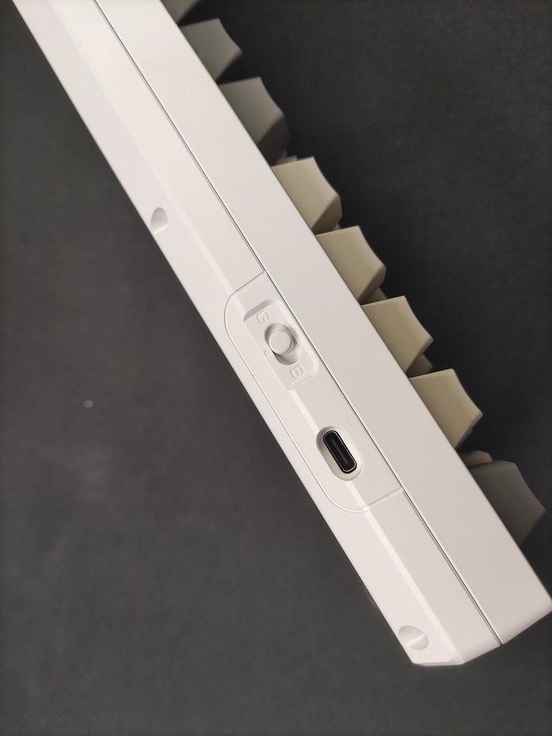 Darmoshark 达摩鲨 K8键盘简短开箱以及测评