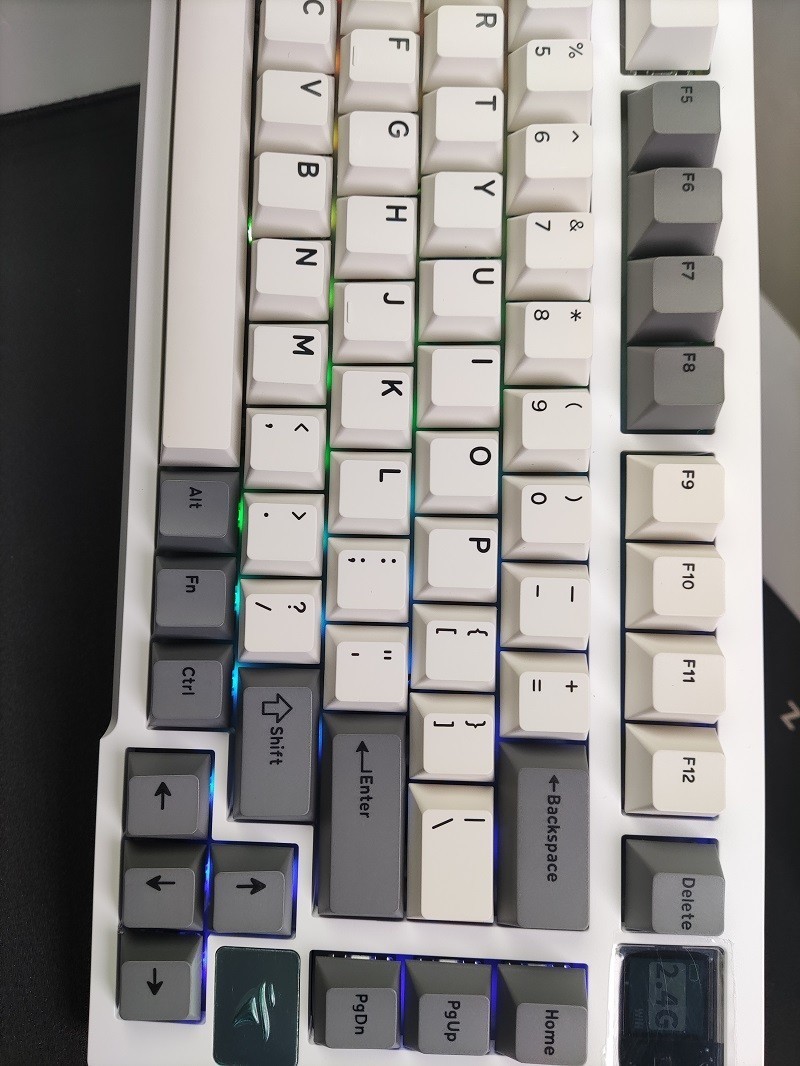 Darmoshark 达摩鲨 K8键盘简短开箱以及测评