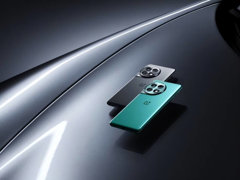 重构性能想象 一加 Ace 2 Pro 惊艳发布，售价 2999 元起