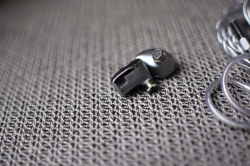 中国之声：竹林鸟青鸾有线耳机，完美融合音质与国风魅力