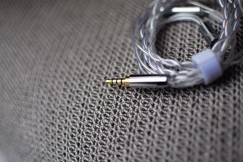 中国之声：竹林鸟青鸾有线耳机，完美融合音质与国风魅力