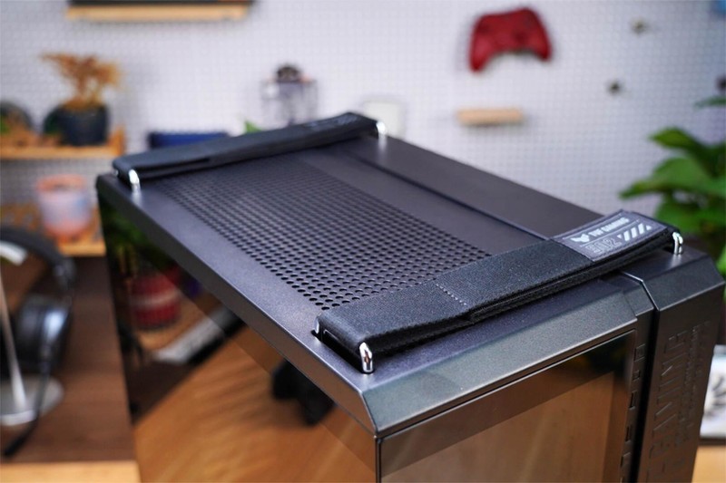 TUF GT502无界版主机：打破界限，超越无限，打造你的极致海景房！