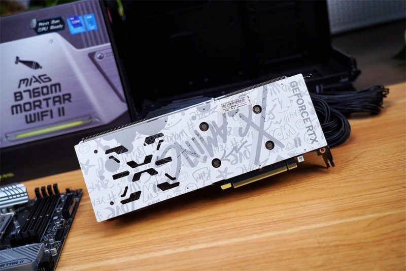 TUF GT502无界版主机：打破界限，超越无限，打造你的极致海景房！