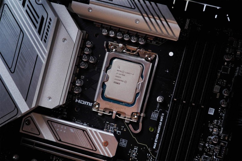 TUF GT502无界版主机：打破界限，超越无限，打造你的极致海景房！