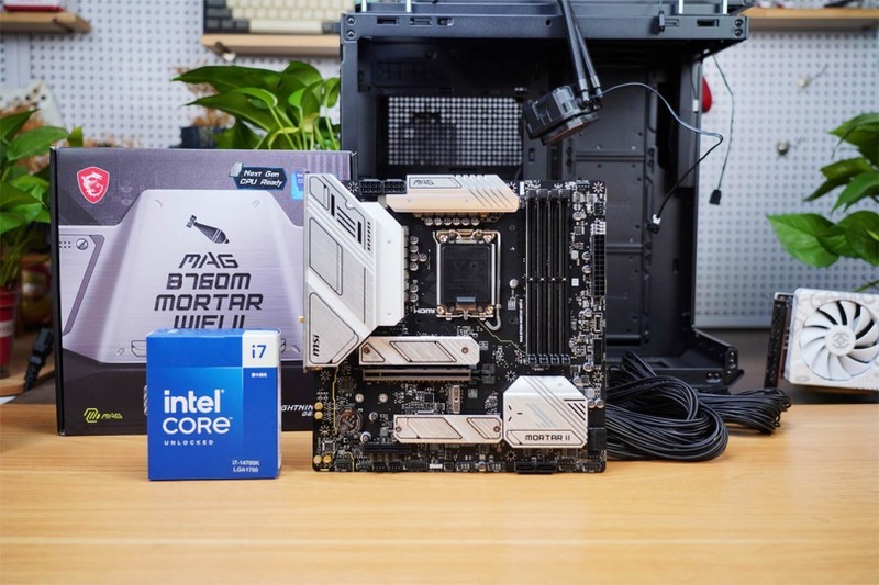 TUF GT502无界版主机：打破界限，超越无限，打造你的极致海景房！