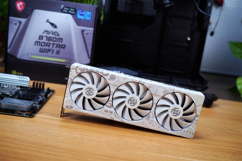 TUF GT502无界版主机：打破界限，超越无限，打造你的极致海景房！