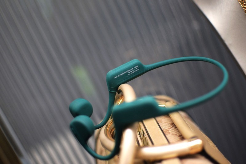 南 卡NEO骨传导耳机：高科技带来的震撼音质与流畅体验