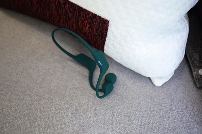 南 卡NEO骨传导耳机：高科技带来的震撼音质与流畅体验