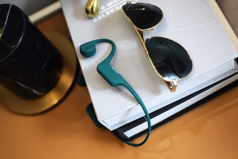 南 卡NEO骨传导耳机：高科技带来的震撼音质与流畅体验