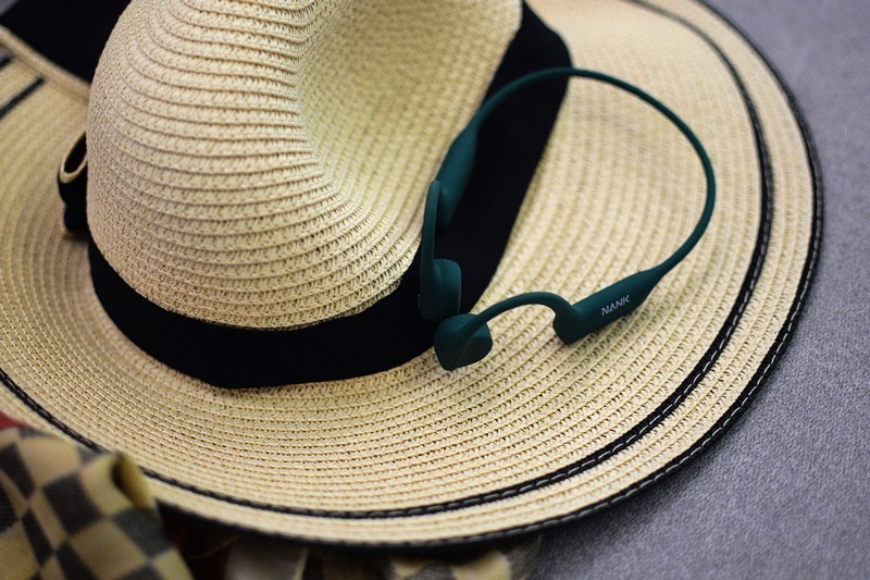 南 卡NEO骨传导耳机：高科技带来的震撼音质与流畅体验