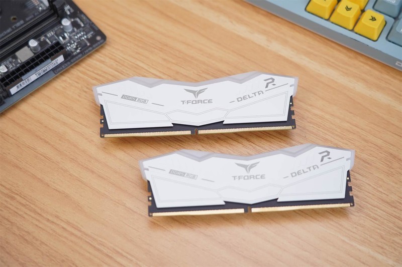 依托微星，索泰强悍的硬件组合，十铨DELTA RGB D5表现优秀！