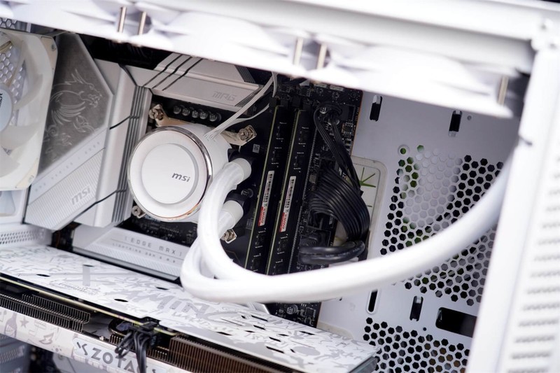 D5内存市场新星：达墨16G DDR5海力士Adie高性价比测评！