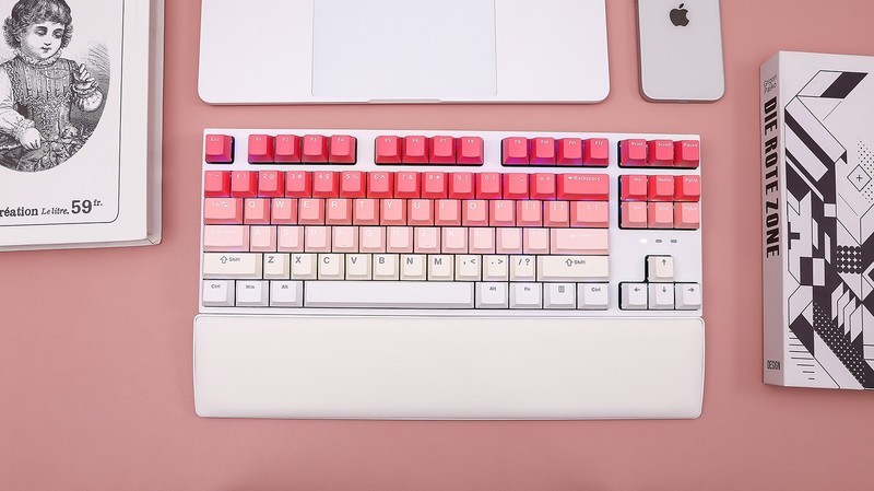 都市丽人的选择，简约干练精美，迪摩F87三模机械键盘