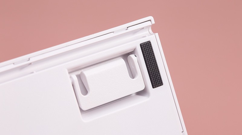 都市丽人的选择，简约干练精美，迪摩F87三模机械键盘