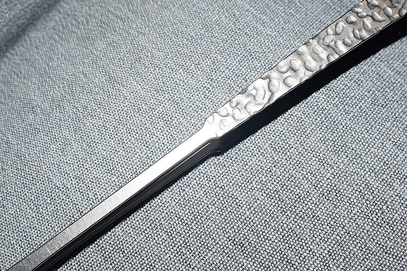 工匠精神.铮铮钛骨 费戈陨石坑马牙钛扇