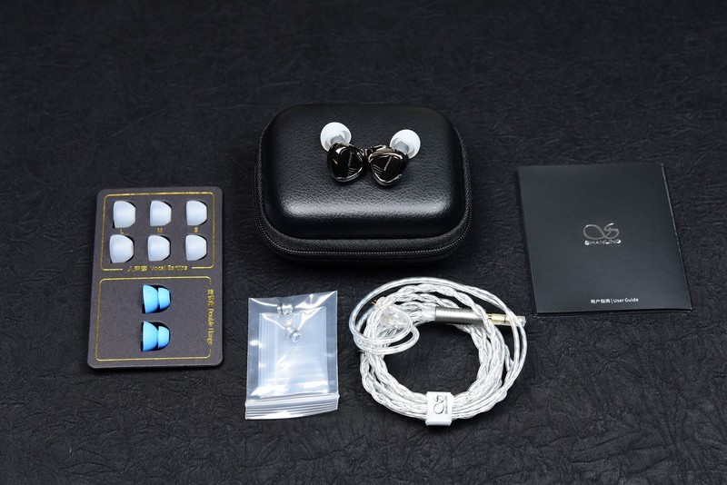 山灵自定义的入门发烧HiFi耳机！两圈一铁的Sonos简评