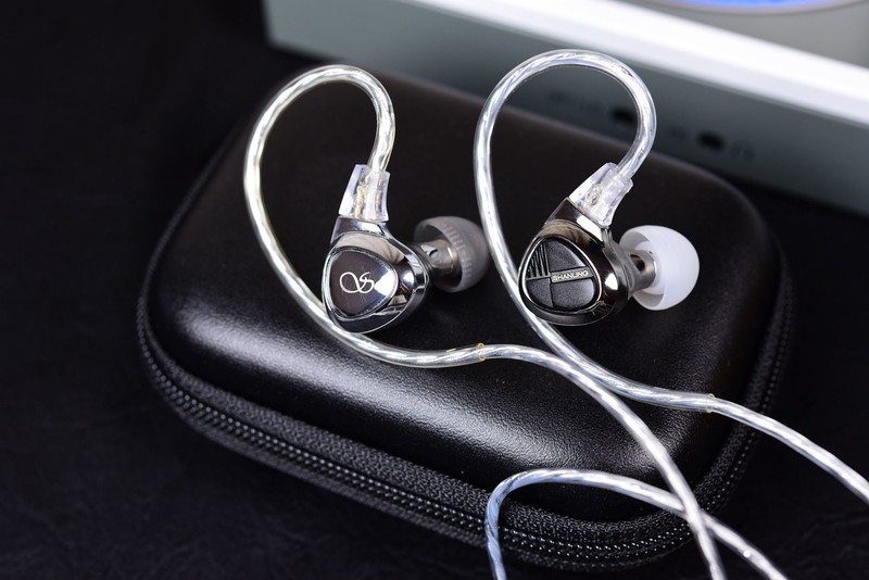 山灵自定义的入门发烧HiFi耳机！两圈一铁的Sonos简评