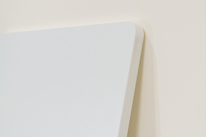 跳脱传统书桌，坐站交替的理想拍档：乐歌智能电动升降桌iE3