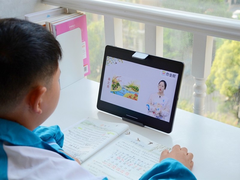 把作业帮学习机AI老师请进家，精准教学1对1诊断规划，省心又省钱