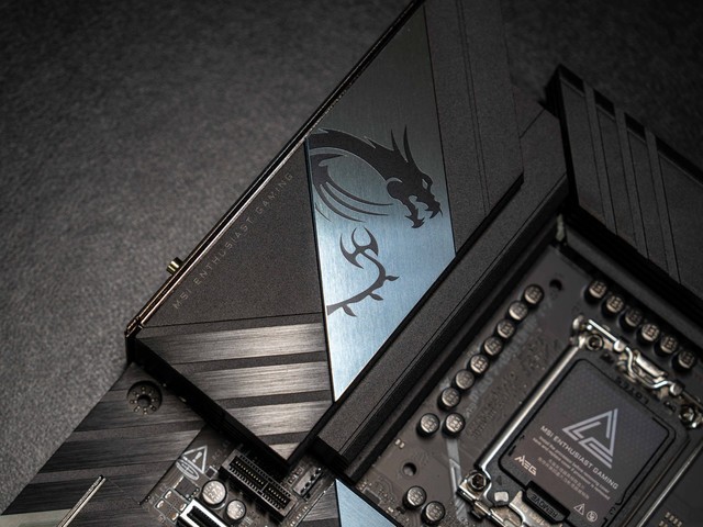 暗影王者终回归，微星MEG Z890 UNIFY-X主板晒单