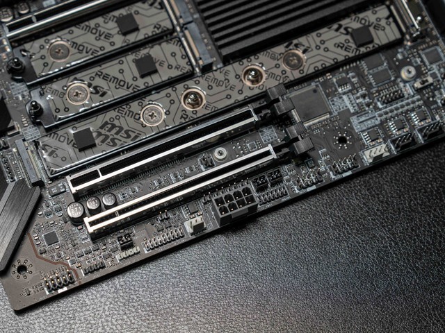 暗影王者终回归，微星MEG Z890 UNIFY-X主板晒单