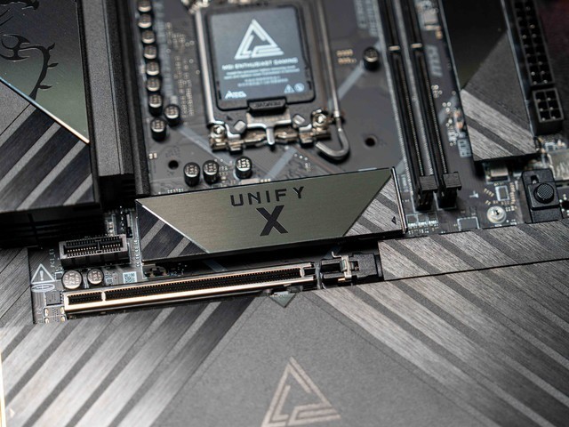 暗影王者终回归，微星MEG Z890 UNIFY-X主板晒单