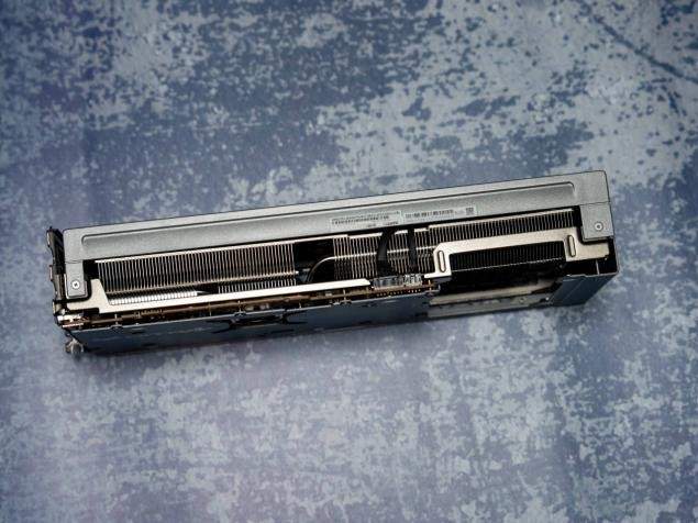 更帅更强的搅局者，蓝宝石 氮动 RX 9070XT OC显卡首发测评