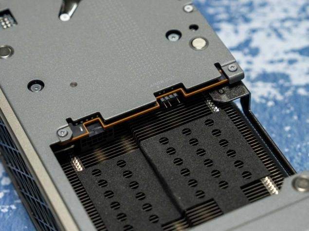 更帅更强的搅局者，蓝宝石 氮动 RX 9070XT OC显卡首发测评