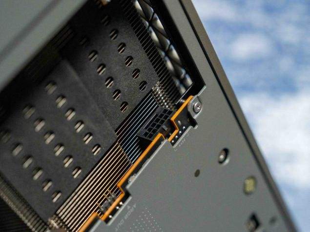 更帅更强的搅局者，蓝宝石 氮动 RX 9070XT OC显卡首发测评