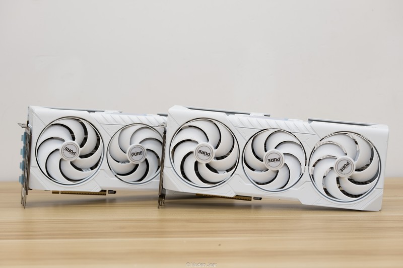 RDNA4利刃出鞘，撕裂价格！AMD Radeon RX 9070XT 9070测评