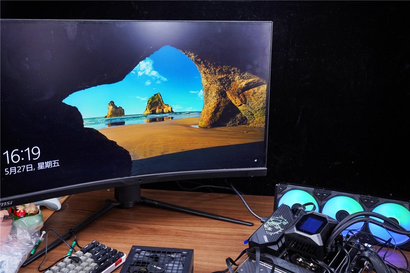 酷冷、微星、九州、威刚，新老4款旗舰水冷对比，总有一款适合你