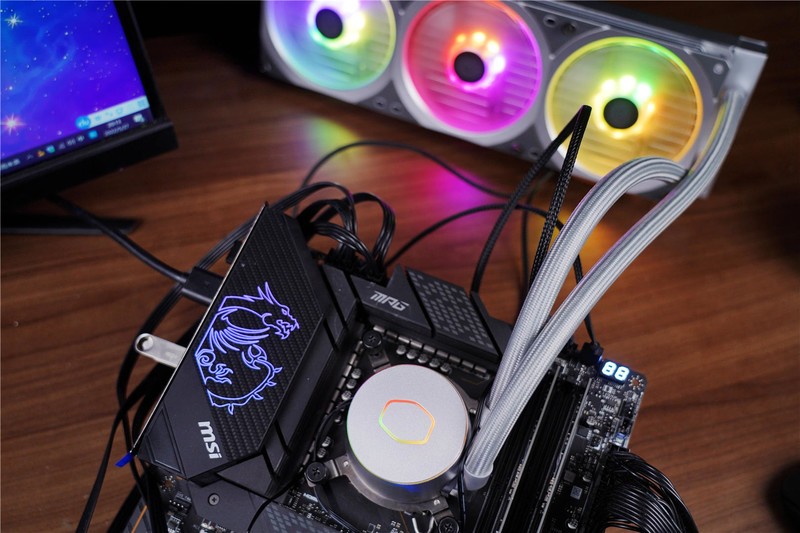 酷冷、微星、九州、威刚，新老4款旗舰水冷对比，总有一款适合你