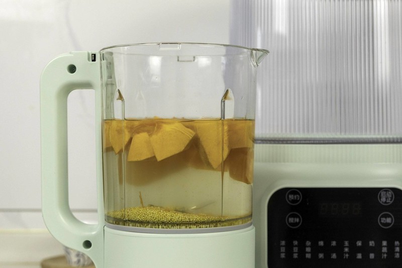 女朋友点名要的破壁机，安全无毒专业老牌的宫菱轻音高速破壁机真的好用吗？