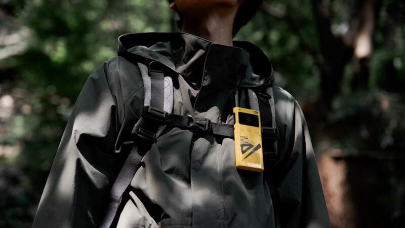 无网通话超长待机 极蜂轻薄户外对讲机