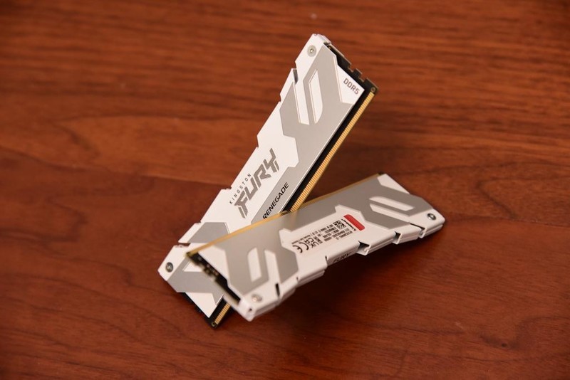 预算有限！打游戏选哪个？9600X PK 14600KF实战测试！