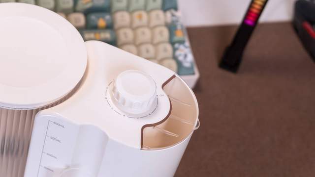 一分钟喷射1900次，用了就回不去的洗牙神器，OcareLink欧卡尔琳 P600台式冲牙器