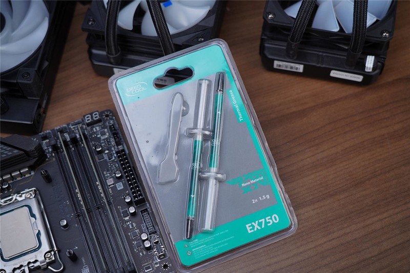 酷冷、微星、九州、威刚，新老4款旗舰水冷对比，总有一款适合你