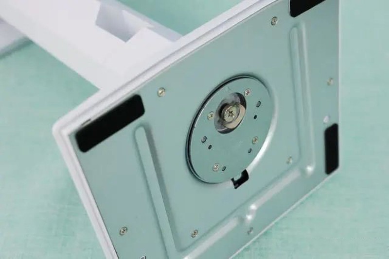 释放13代酷睿RTX40系显卡的强大战力，首选新品27寸电竞显示器