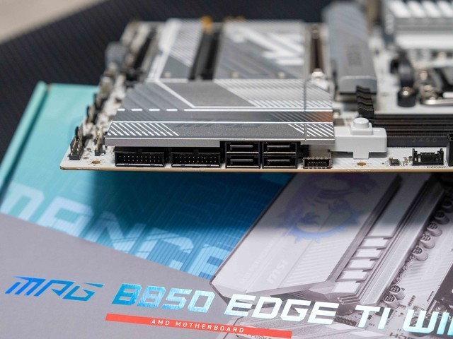 更帅气的中高端标杆，微星MPG B850 EDGE TI WIFI刀锋钛主板开箱
