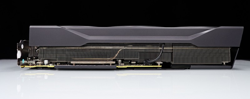 重塑 70 性价比荣光！AMD Radeon RX 9070 XT & RX 9070 首发评测