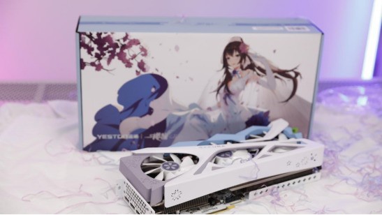 开年惊喜！毕业级2K甜品卡，RTX4070 super樱瞳花嫁评测
